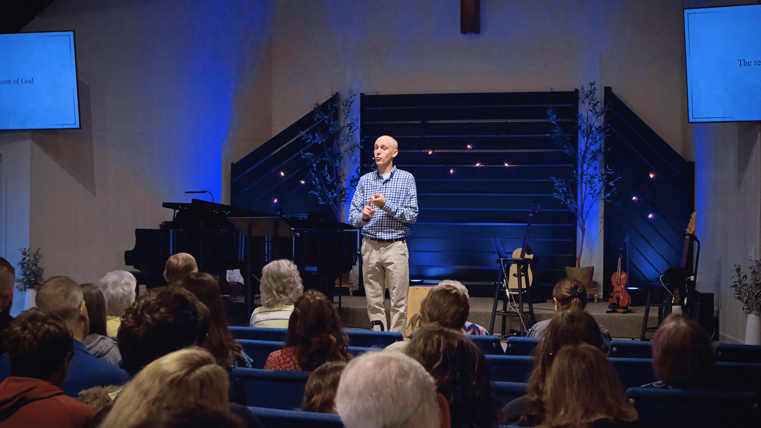 Kokomo Christian Fellowship church service